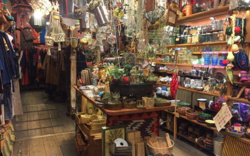 名古屋 大須 エスニックファッション 雑貨のお店が楽しい Nagoyajin