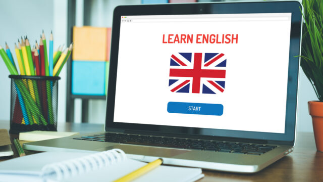 オンラインで英語を学ぶ