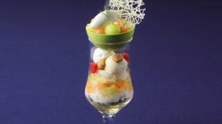 名古屋東急ホテルのグリンデルワルドパフェ ドゥース・メロン